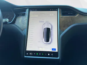 Tesla Model S 100 D