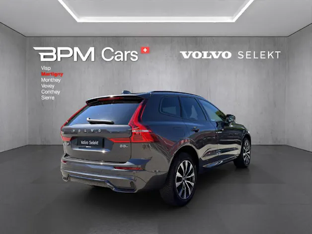 Volvo XC60 2.0 B5 MH Plus Dark AWD
