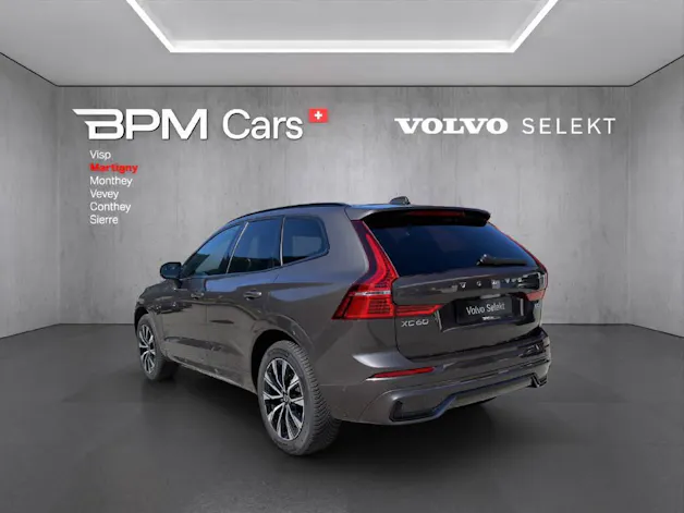 Volvo XC60 2.0 B5 MH Plus Dark AWD