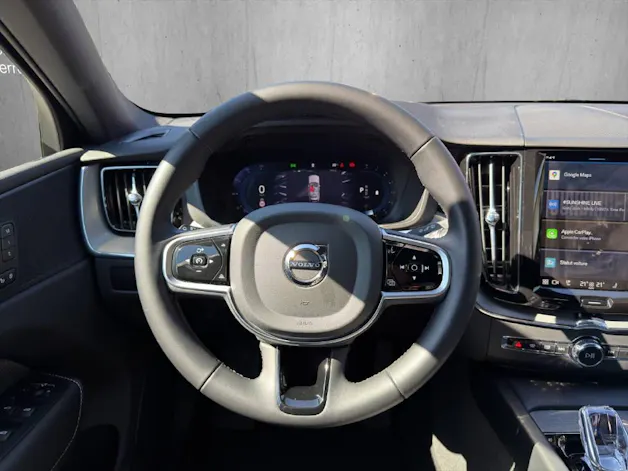 Volvo XC60 2.0 B5 MH Plus Dark AWD