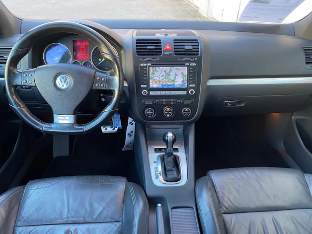 VW Golf R32 4Motion
