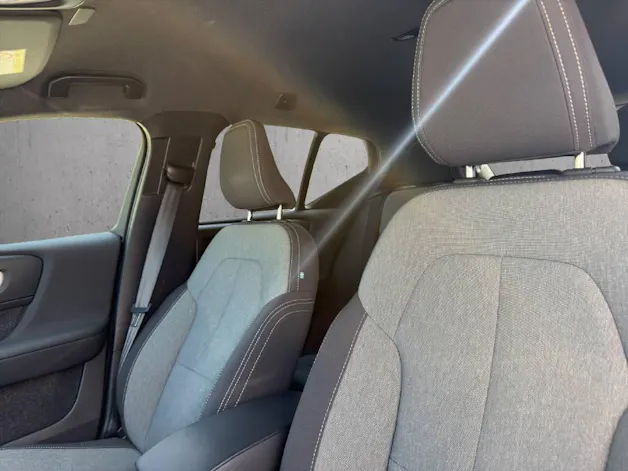Volvo XC40 2.0 B4 MH Plus Dark