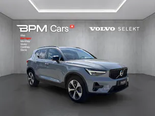 Volvo XC40 2.0 B4 MH Plus Dark