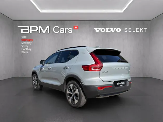 Volvo XC40 2.0 B4 MH Plus Dark