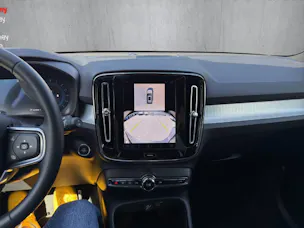 Volvo XC40 2.0 B4 MH Plus Dark