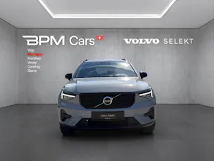 Volvo XC40 2.0 B4 MH Plus Dark