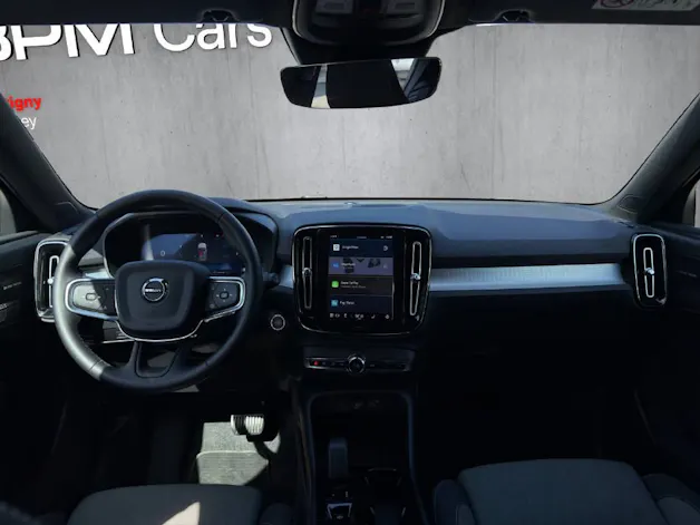 Volvo XC40 2.0 B4 MH Plus Dark