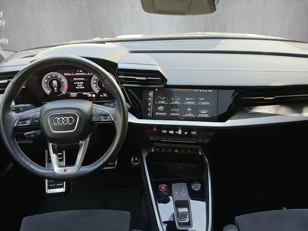 Audi S3 Sportback 2.0 TFSI quattro S-tronic