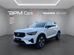 Volvo XC40 B3 Benzin Mild Hybrid Plus Dark DCT
