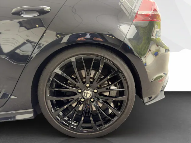 VW Golf VII 2.0 TSI R360S DSG 4motion