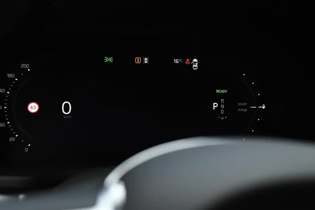 Volvo V60 T8 eAWD Plug in Hybrid Ultra Dark Geartronic