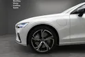 Volvo V60 T8 eAWD Plug in Hybrid Ultra Dark Geartronic