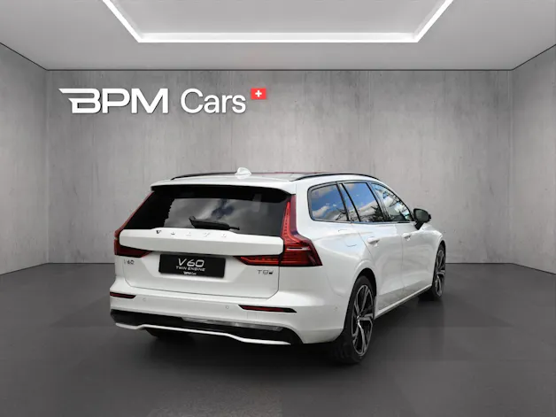 VOLVO V60 T8 eAWD Plug in Hybrid Ultra Dark Geartronic