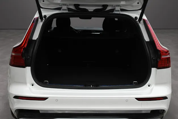 Volvo V60 T8 eAWD Plug in Hybrid Ultra Dark Geartronic