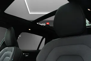 Volvo V60 T8 eAWD Plug in Hybrid Ultra Dark Geartronic