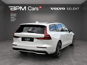 Volvo V60 T8 eAWD Plug in Hybrid Ultra Dark Geartronic