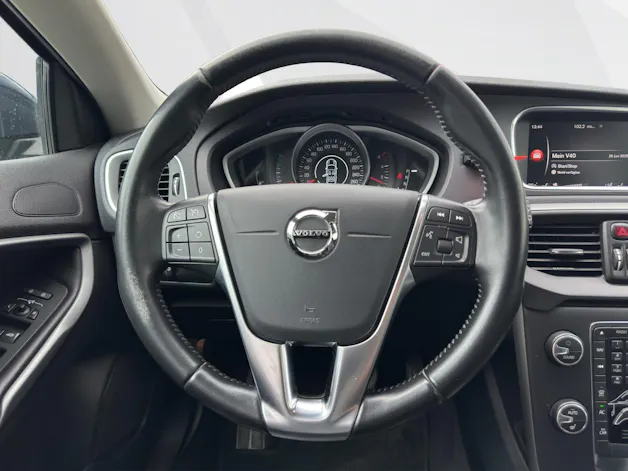 Volvo V40 2.0 D3 Momentum S/S