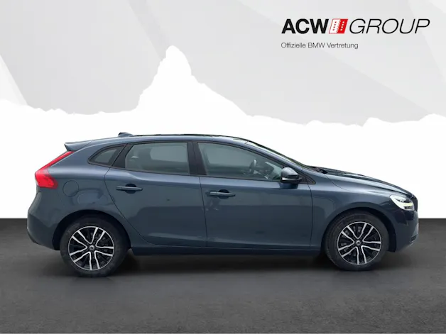 Volvo V40 2.0 D3 Momentum S/S