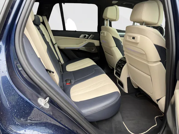 BMW X5 M50i xDrive