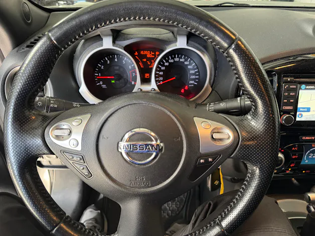 Nissan Juke 1.6 tekna Xtronic CVT