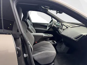 BMW iX xDrive45
