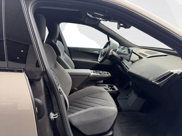 BMW iX xDrive45