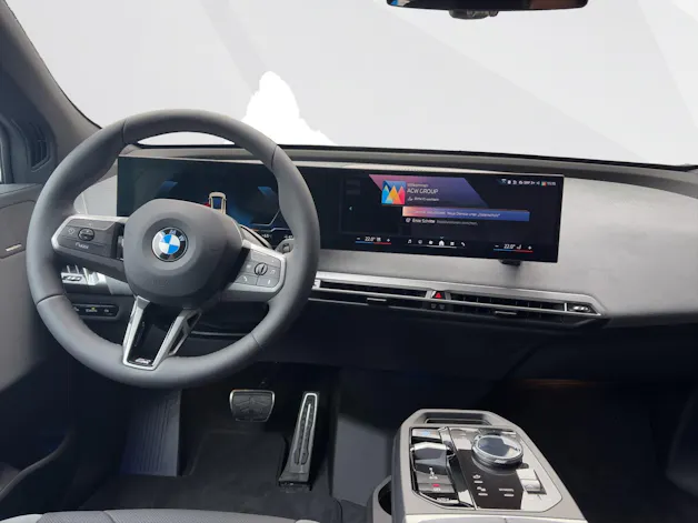 BMW iX xDrive45