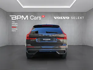 Volvo XC60 B4 Diesel Mild Hybrid AWD Ultimate Dark Geartronic