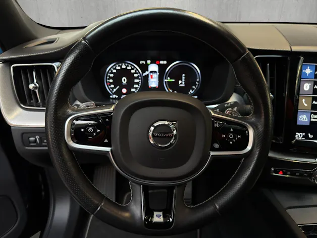 Volvo XC60 T8 eAWD R-Design Geartronic