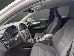 Volvo XC40 1.5 T2 Momentum