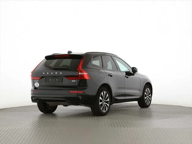 Volvo XC60 B5 Benzin Mild Hybrid AWD Plus Dark Geartronic