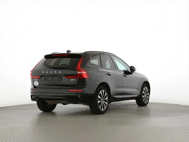 Volvo XC60 B5 Benzin Mild Hybrid AWD Plus Dark Geartronic