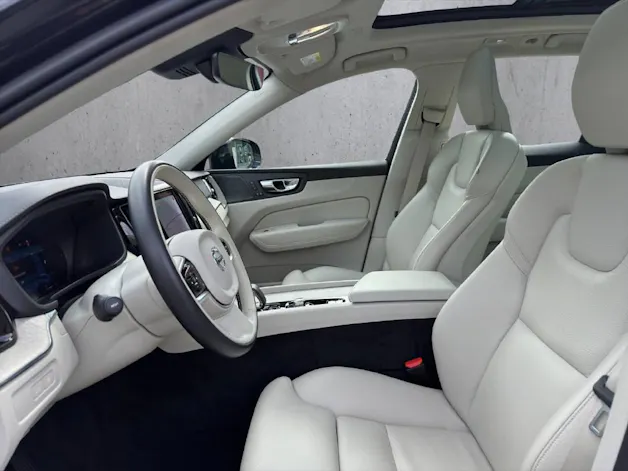 Volvo XC60 2.0 T6 TE Ultimate Dark eAWD