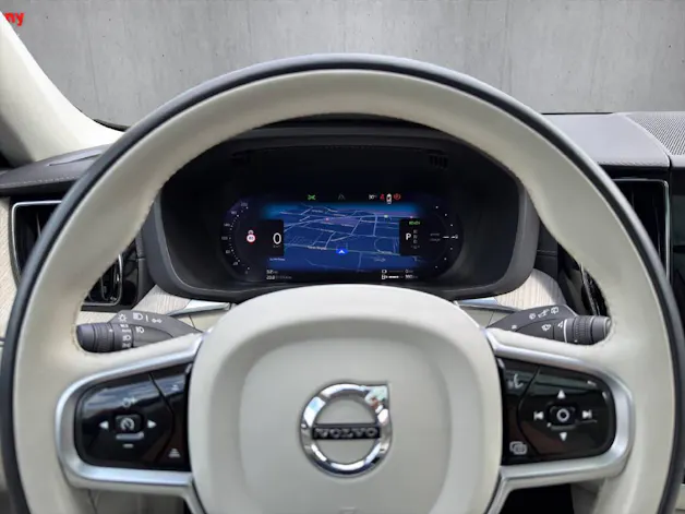 Volvo XC60 2.0 T6 TE Ultimate Dark eAWD