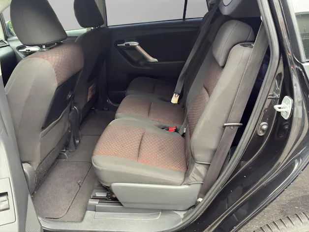 Toyota Verso 1.8 Linea Luna