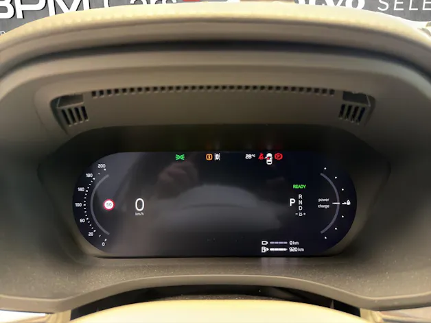 Volvo XC60 T6 eAWD PluginHybrid Ultra Dark Geartronic