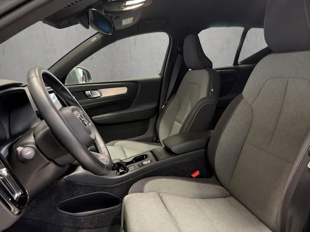 Volvo XC40 B3 Benzin Mild Hybrid Xcite DCT