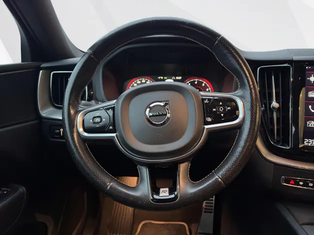 Volvo XC60 2.0 T6 R-Design AWD