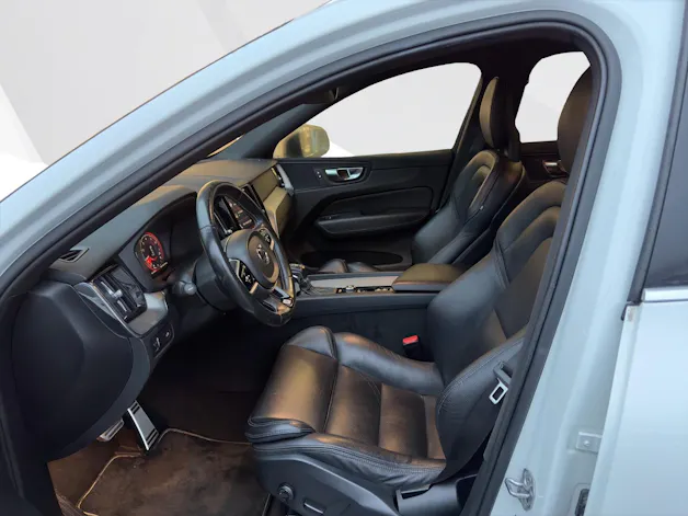 Volvo XC60 2.0 T6 R-Design AWD