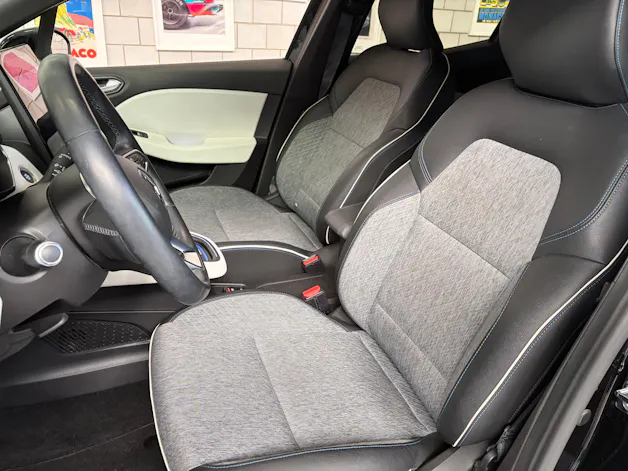 Renault Clio 1.6 E-Tech Business