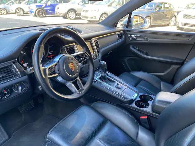 Porsche Macan Turbo PDK