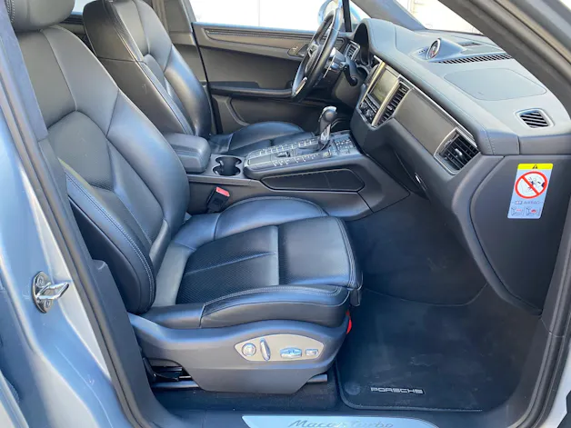 Porsche Macan Turbo PDK
