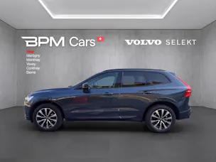 Volvo XC60 B5 Benzin Mild Hybrid AWD Plus Dark Geartronic