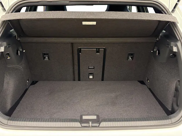 VW Golf 8 2.0 TSI R DSG 4motion 333PS