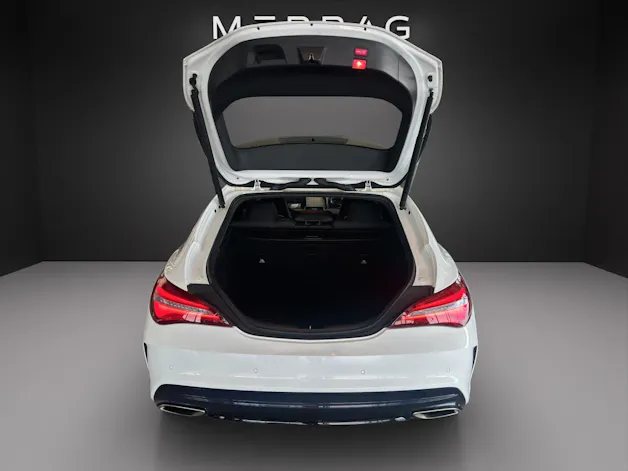 Mercedes-Benz CLA 220 4Matic