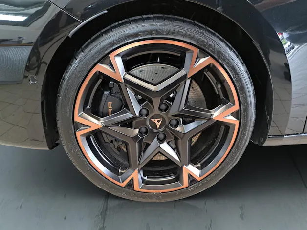 Cupra Leon 2.0 TSI 300 VZ DSG