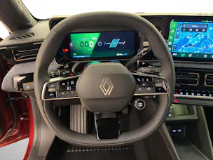 RENAULT R4 E-Tech Comfort Range techno