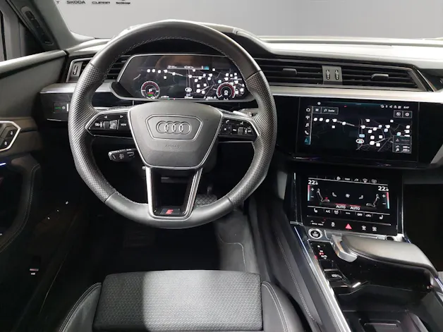 Audi e-tron 55 S Line Black Edition quattro