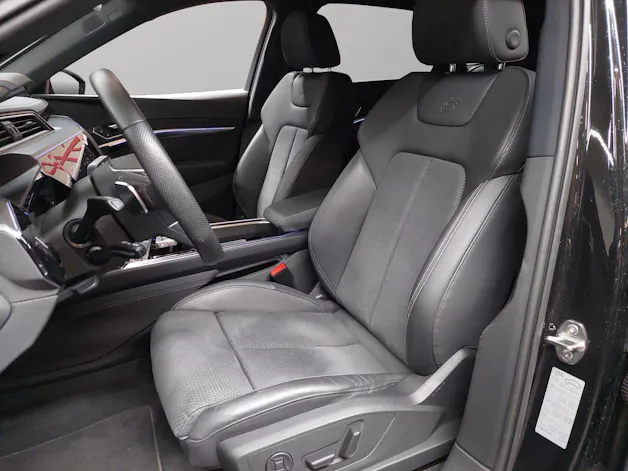 Audi e-tron 55 S Line Black Edition quattro