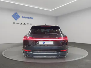 Audi e-tron 55 S Line Black Edition quattro